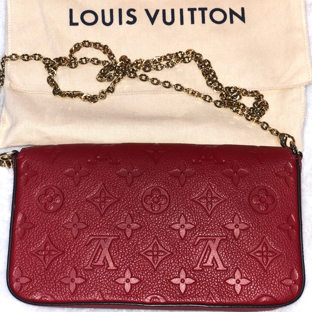 Authentic Louis Vuitton
Pochette Felicie Cherry - Picture 4 of 6